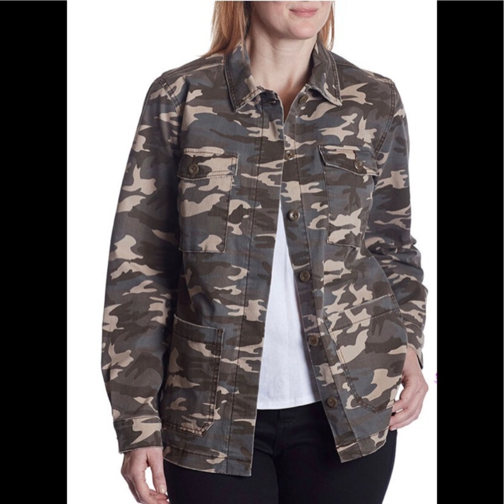 Camo Shirt Jacket